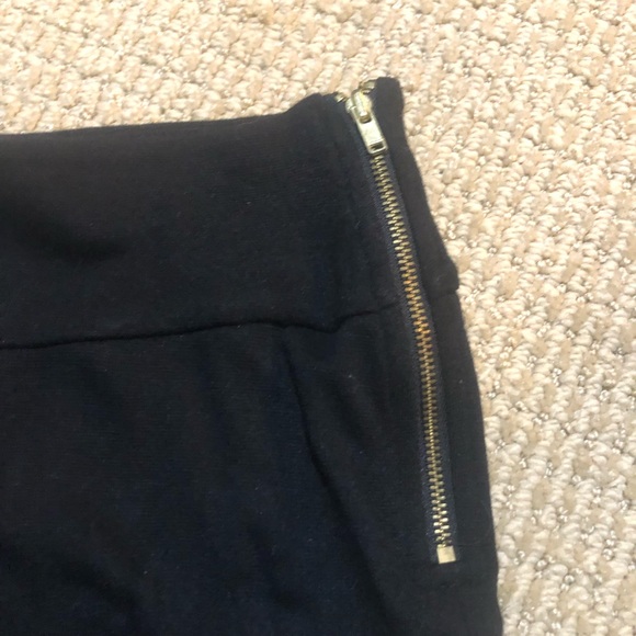 Body con Skirt - Picture 2 of 4